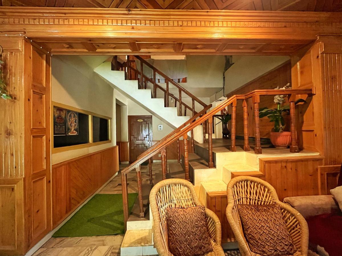 Hotel Anupam By Mid Orchard, Касол Екстериор снимка