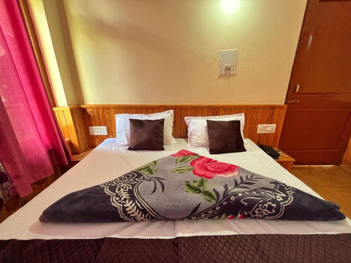 Hotel Anupam By Mid Orchard, Касол Екстериор снимка