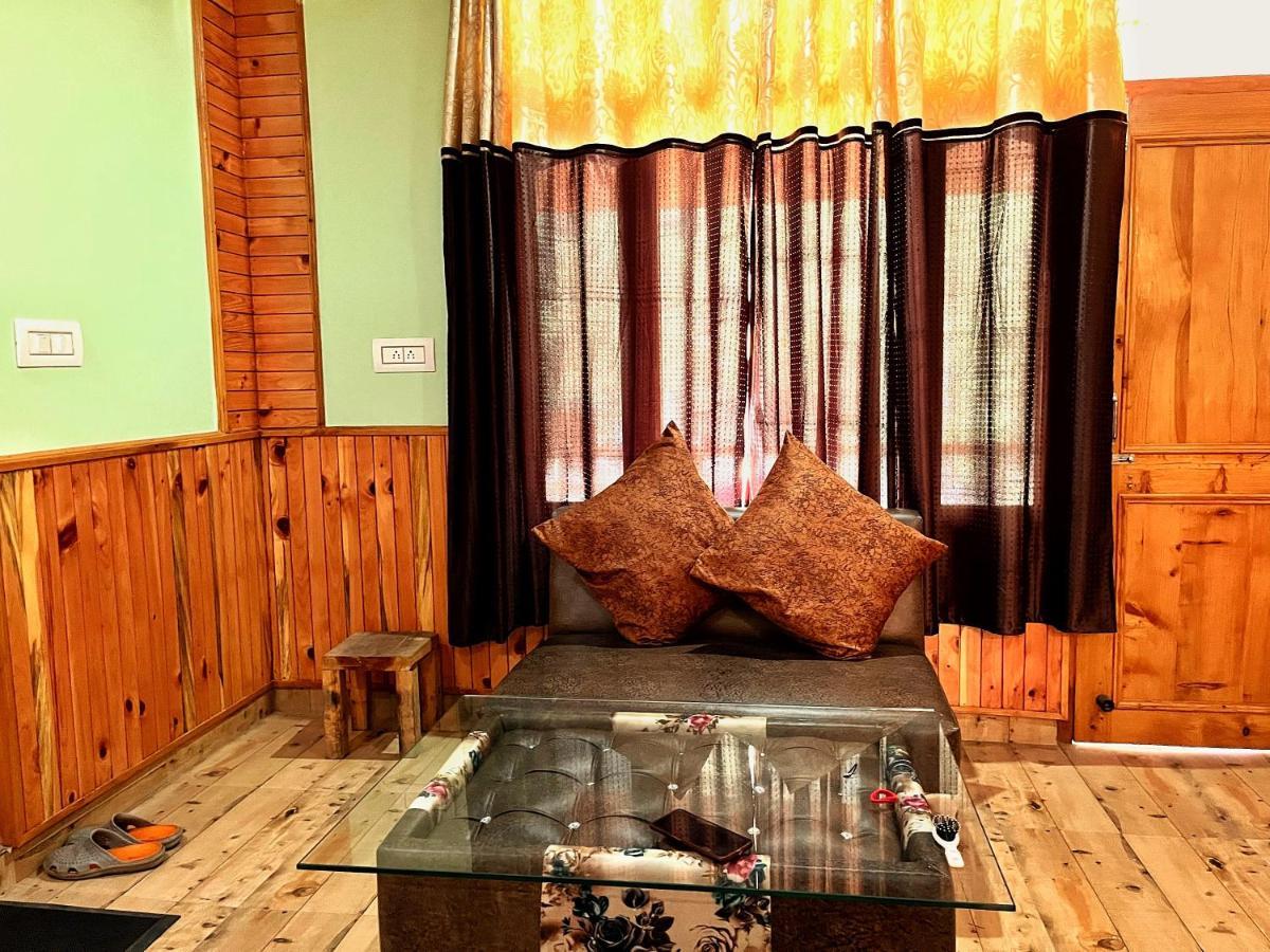 Hotel Anupam By Mid Orchard, Касол Екстериор снимка