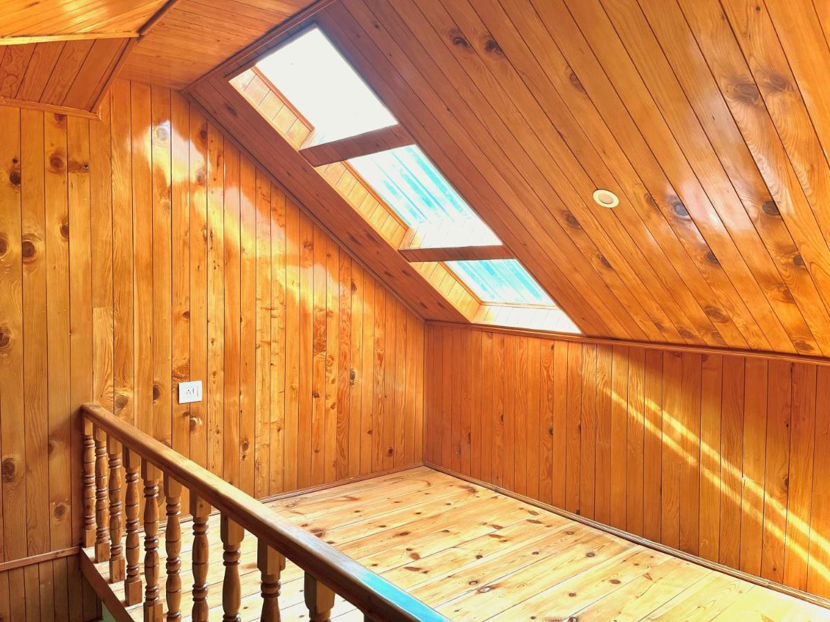 Hotel Anupam By Mid Orchard, Касол Екстериор снимка